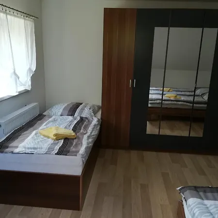 Pod Stribrnkou Apartment