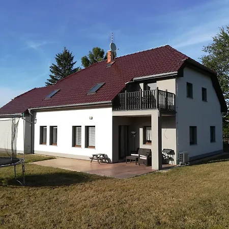 Apartment Pod Stribrnkou Sluknov
